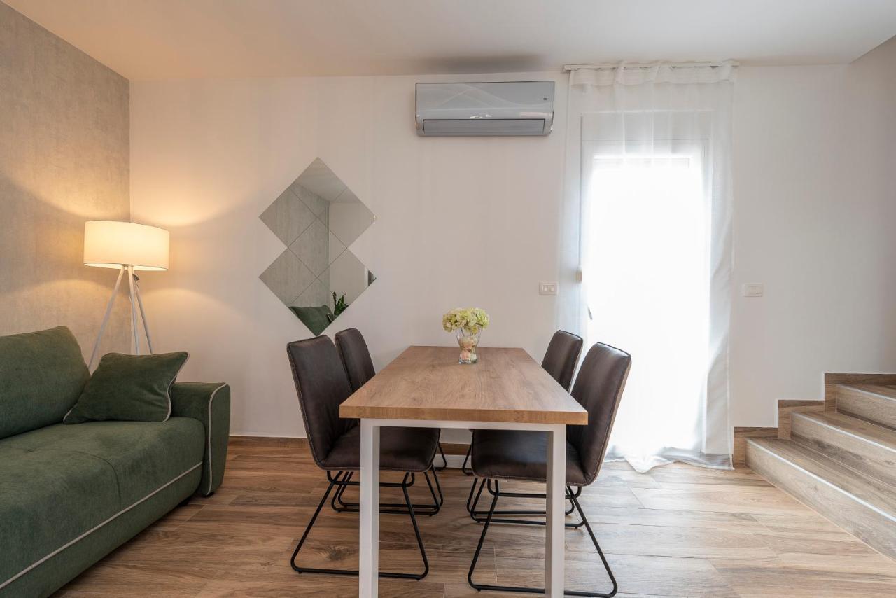 Luxury Apartments - La Vir 1 & 2 Екстериор снимка